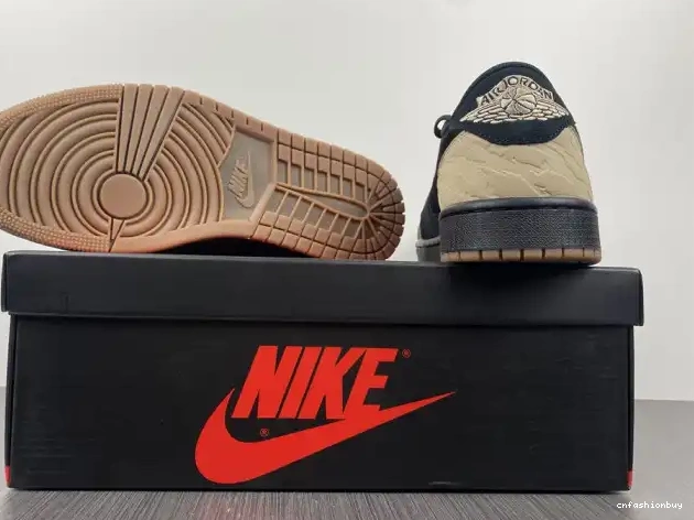 x SoleFly 1 Jordan DN3400-001 Air Carnivore Low 0520